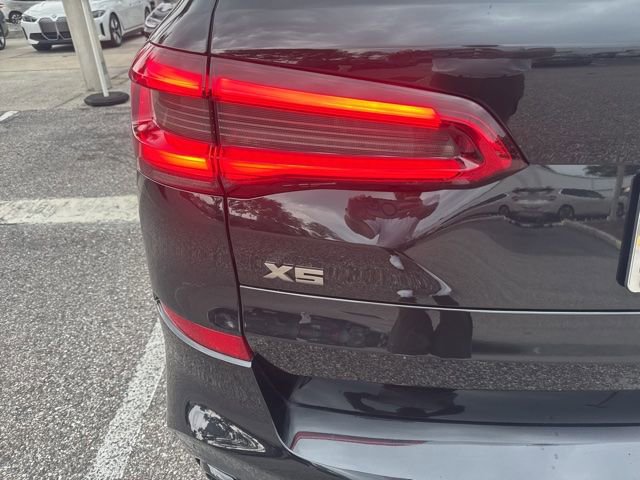 Used 2020 BMW X5 M50i w/ Executive Package AWD/4WD image 4