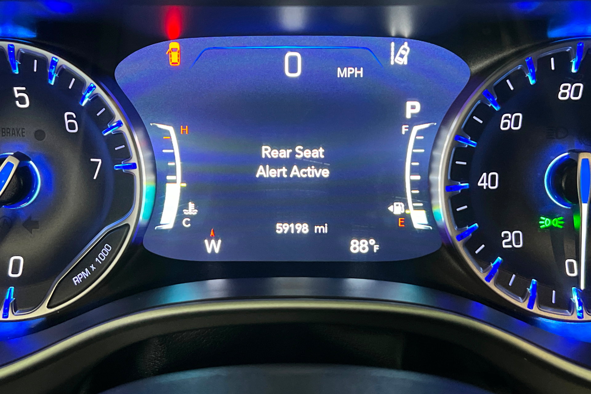 Certified 2025 Chrysler Pacifica Select FWD image 14