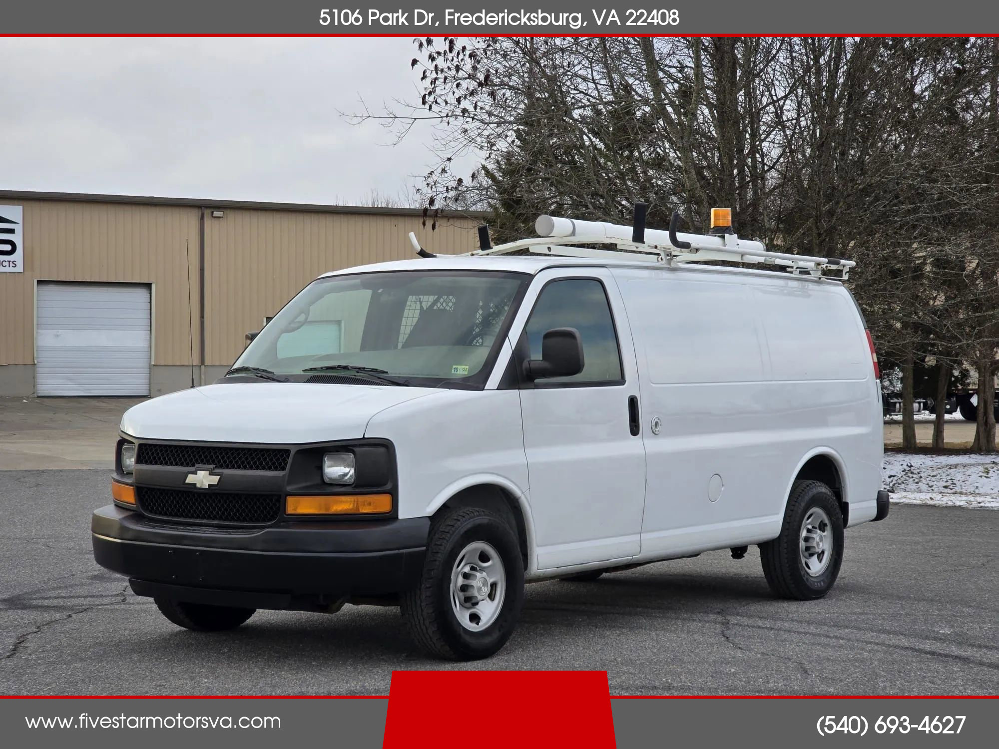 Used 2009 Chevrolet Express 2500 image 1