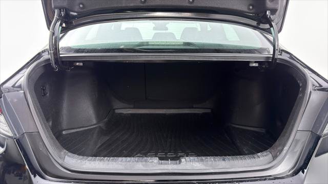 Used 2023 Honda Accord Sport image 16