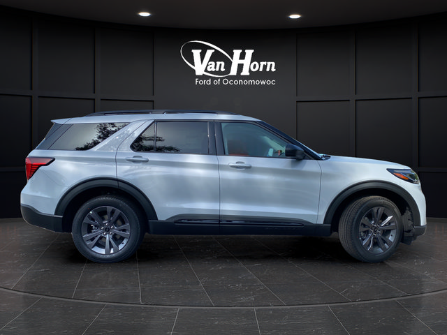New 2026 Ford Explorer Active w/ Active Comfort Package AWD/4WD image 8