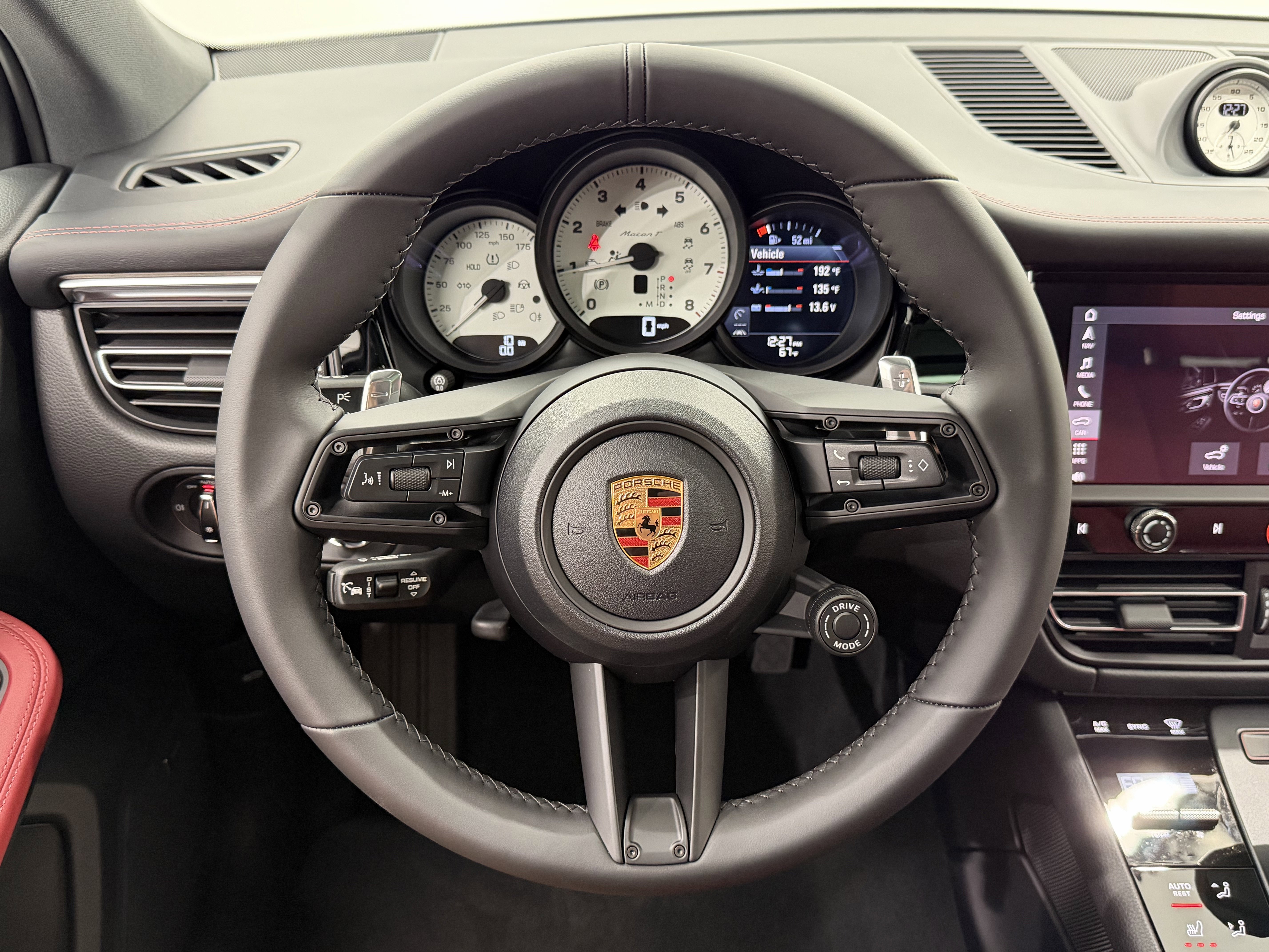 New 2026 Porsche Macan Turbo image 45