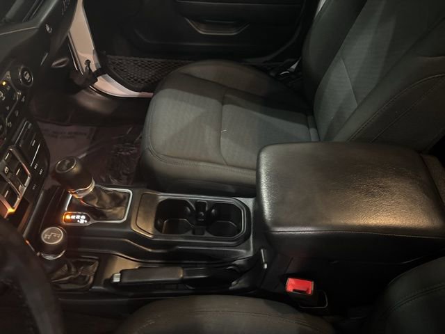 Used 2020 Jeep Wrangler Unlimited Willys image 27