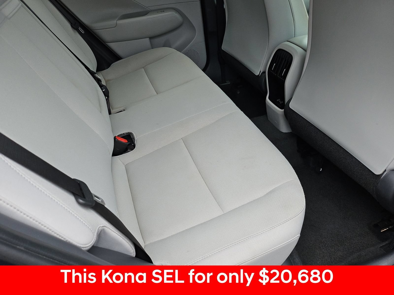 Used 2024 Hyundai Kona SEL AWD/4WD image 32