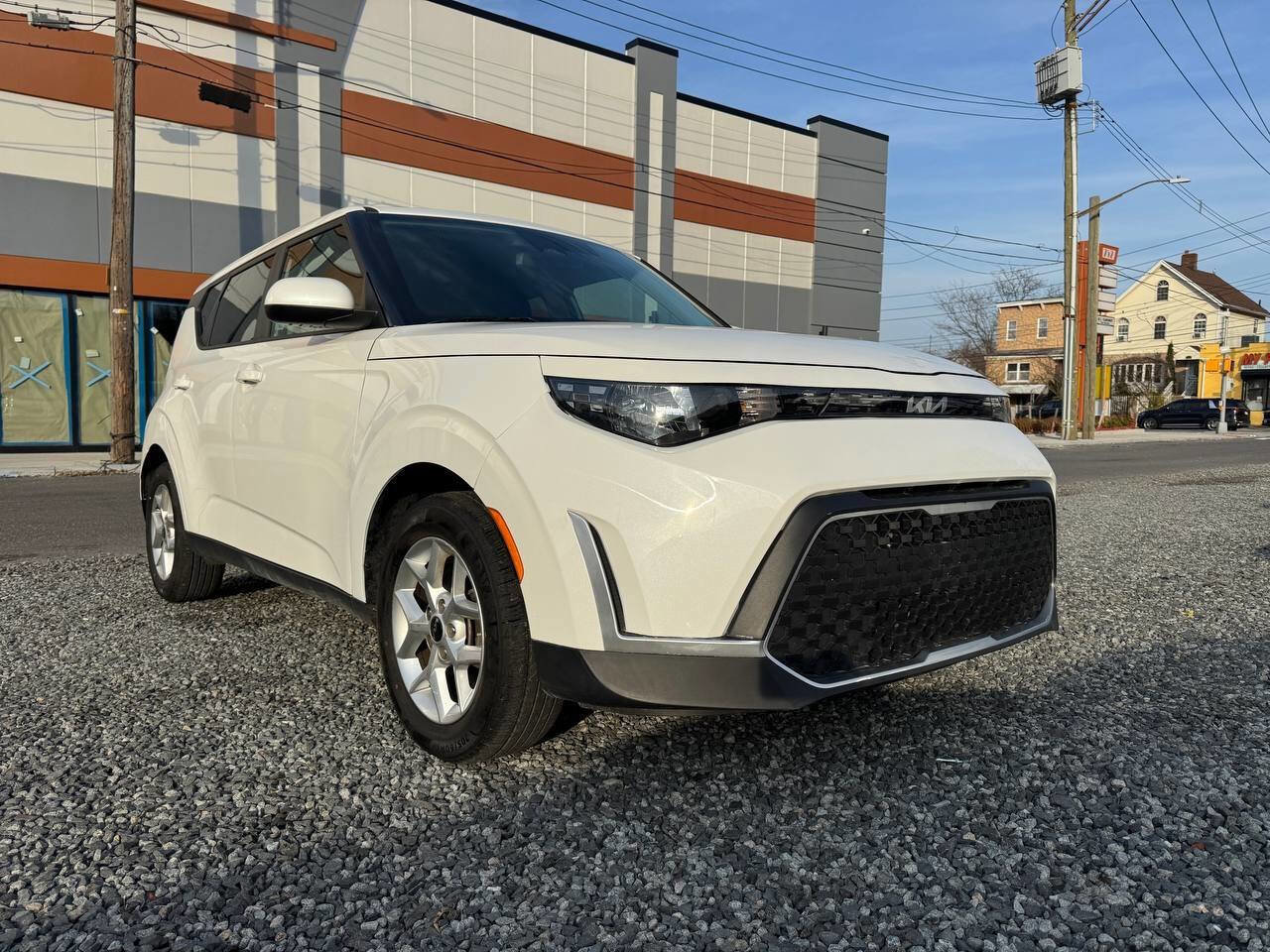 Used 2024 Kia Soul LX w/ Option Group 015 image 3