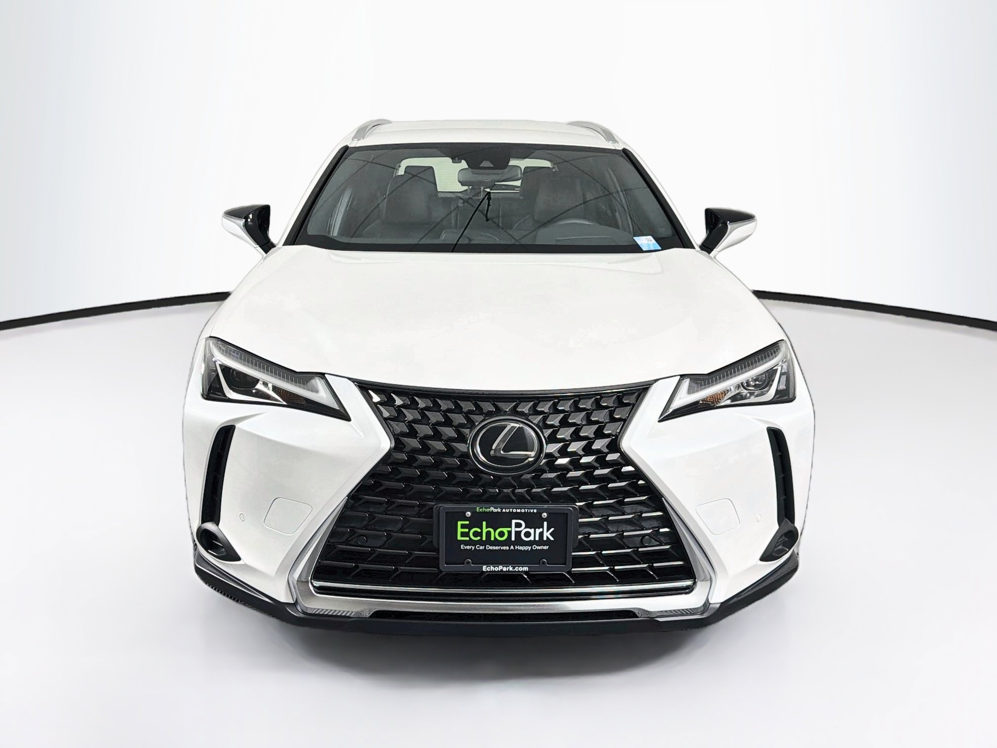 Used 2022 Lexus UX 200 w/ Accessory Package (Z2) FWD image 2