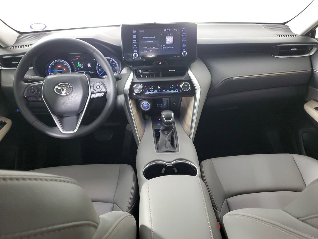 Used 2022 Toyota Venza XLE AWD/4WD image 16