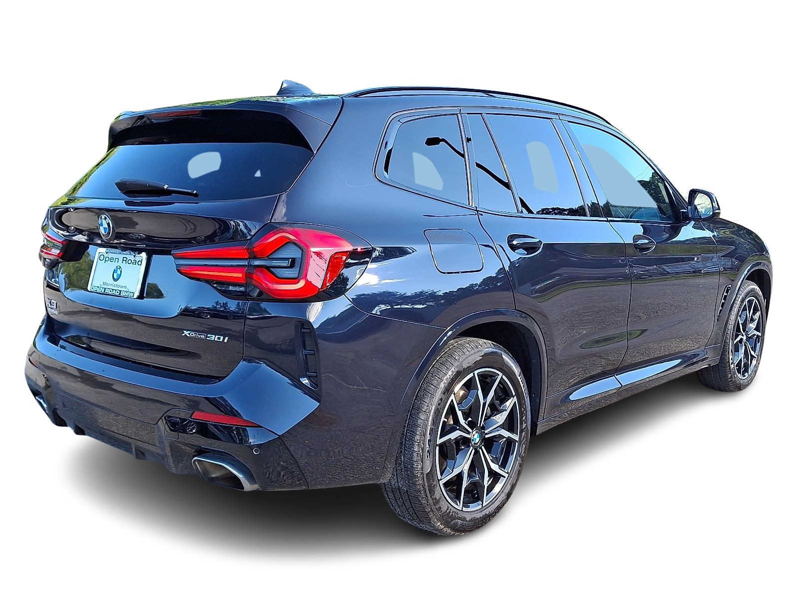 Used 2024 BMW X3 xDrive30i w/ M Sport Package AWD/4WD image 6