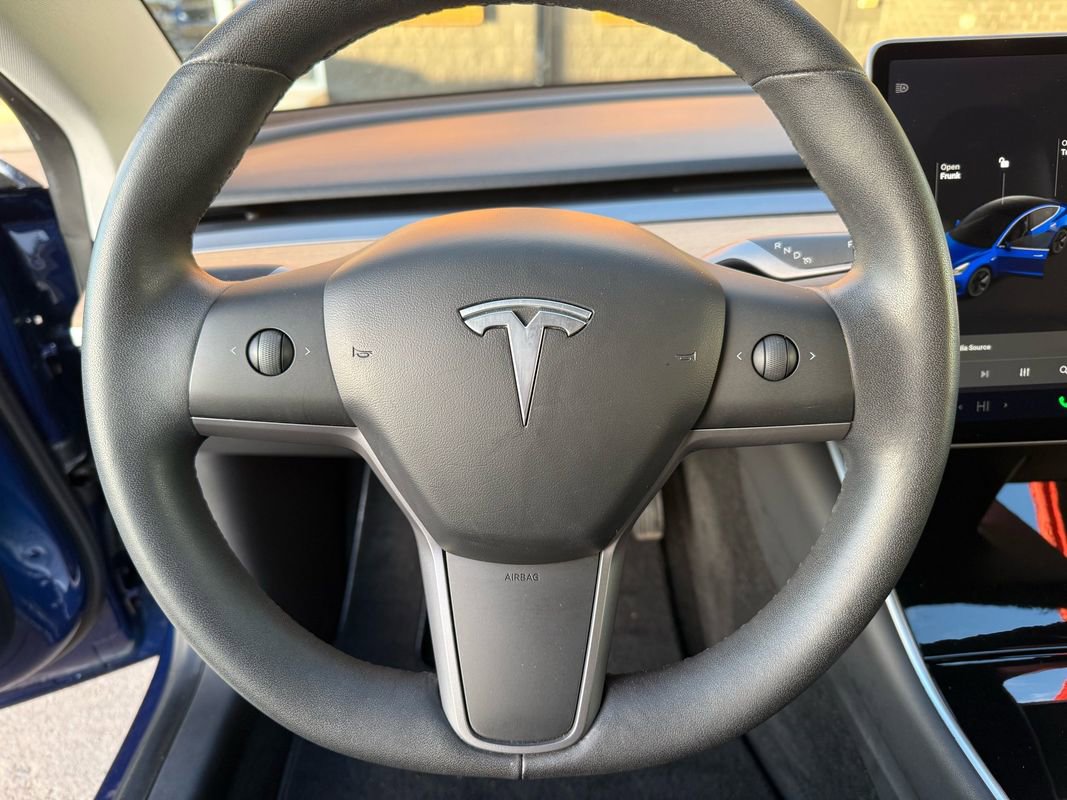 Used 2020 Tesla Model 3 Long Range AWD/4WD image 25