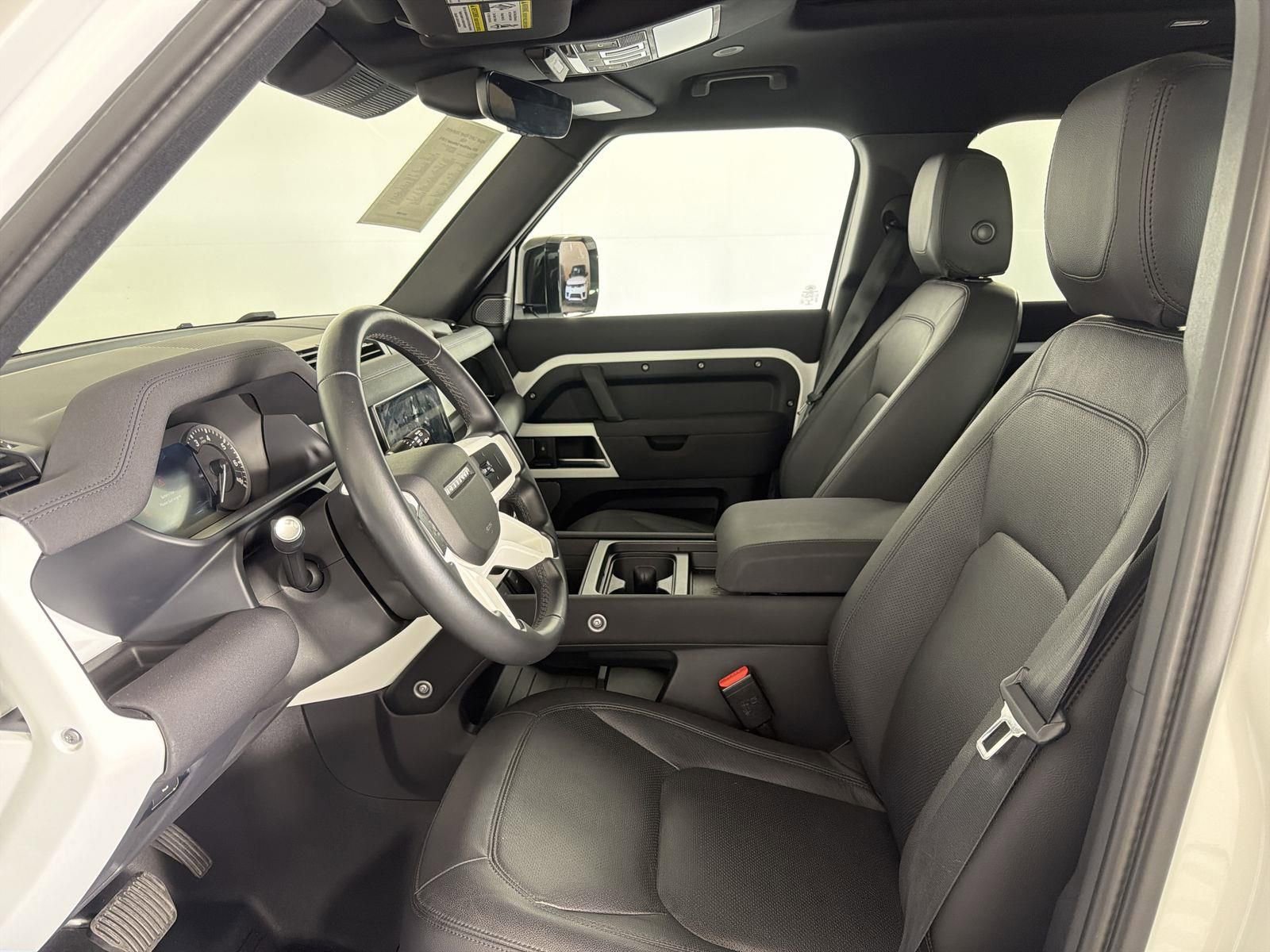 Used 2023 Land Rover Defender 110 S image 22