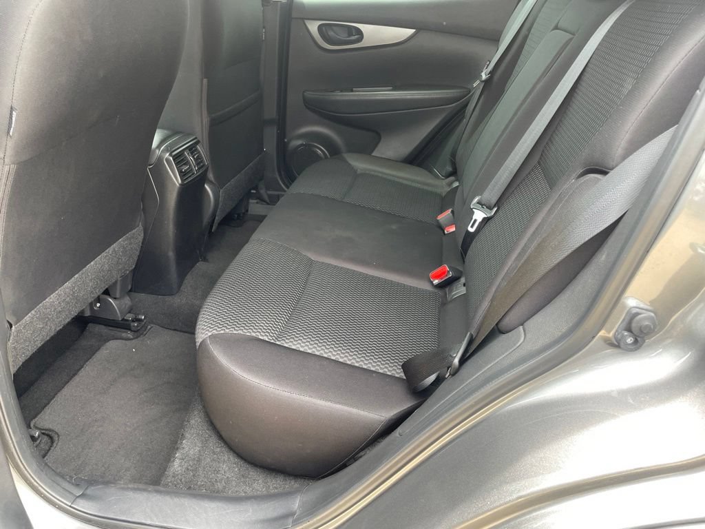 Used 2021 Nissan Rogue Sport S FWD image 18