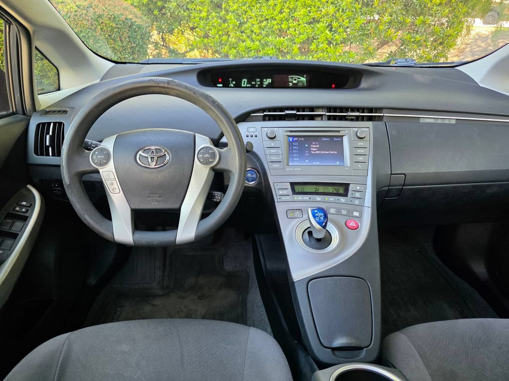 Used 2015 Toyota Prius Three w/ Solar Roof Package FWD image 26