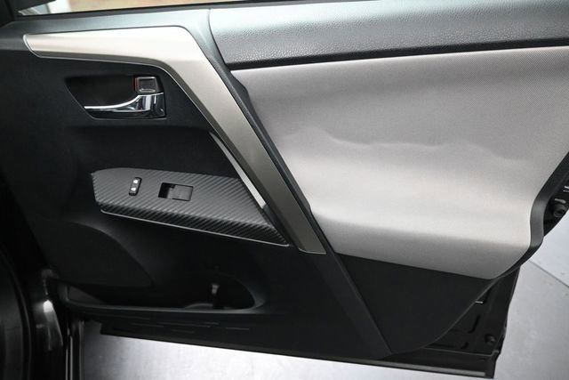 Used 2014 Toyota RAV4 XLE FWD image 28