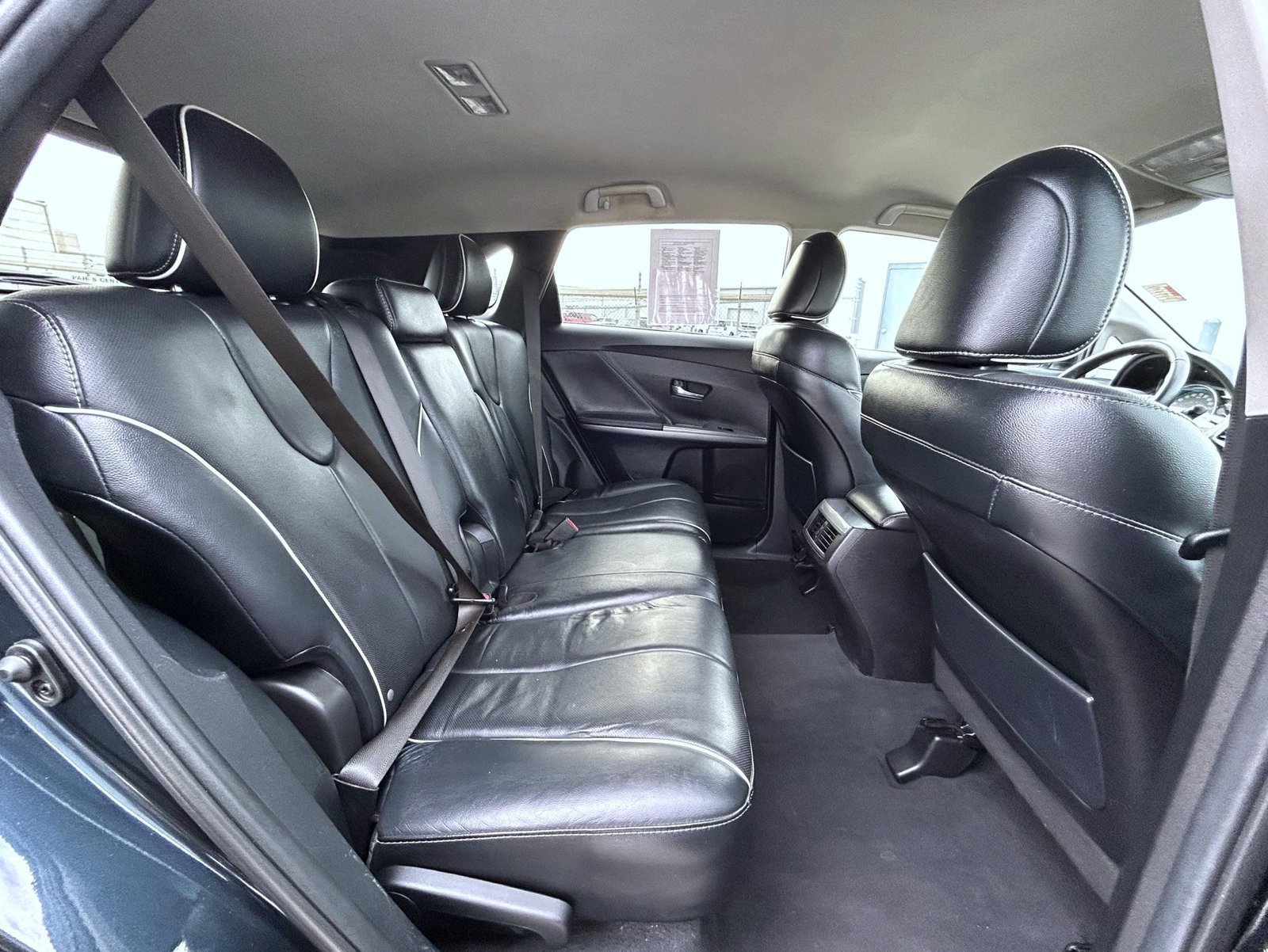 Used 2015 Toyota Venza XLE AWD/4WD image 20