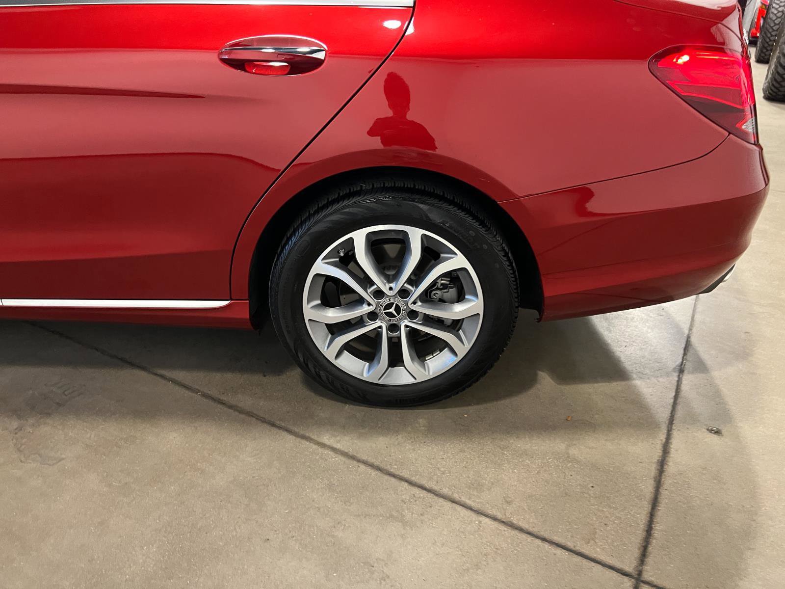 Used 2018 Mercedes-Benz C 300 4MATIC Sedan image 43