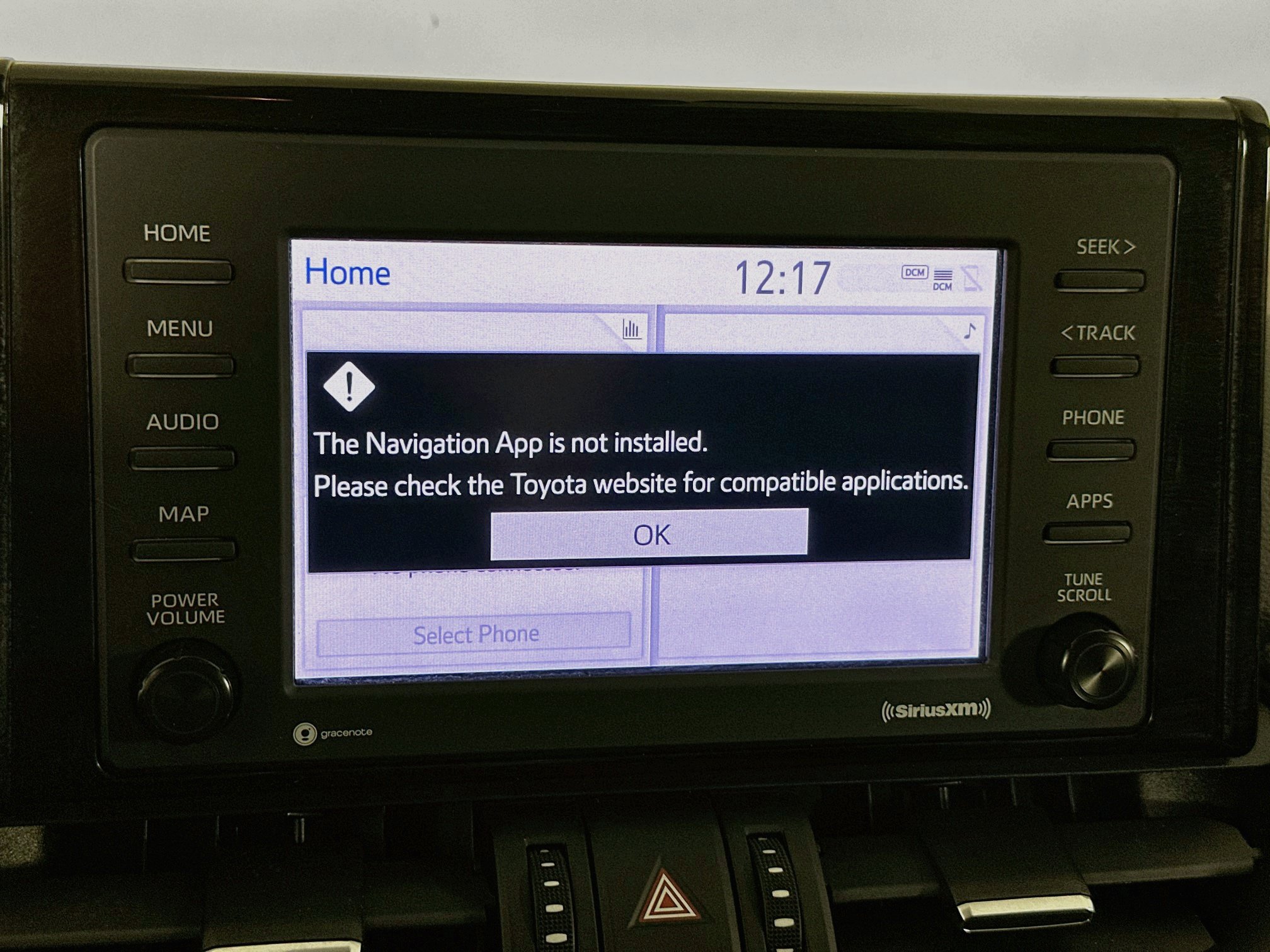 Used 2020 Toyota RAV4 XLE Premium FWD image 22