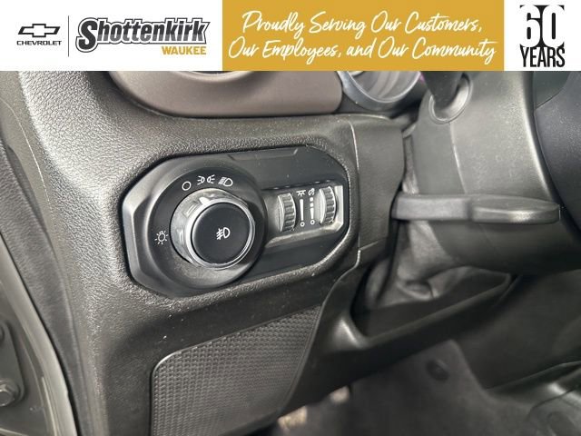 Used 2021 Jeep Wrangler Sport image 23