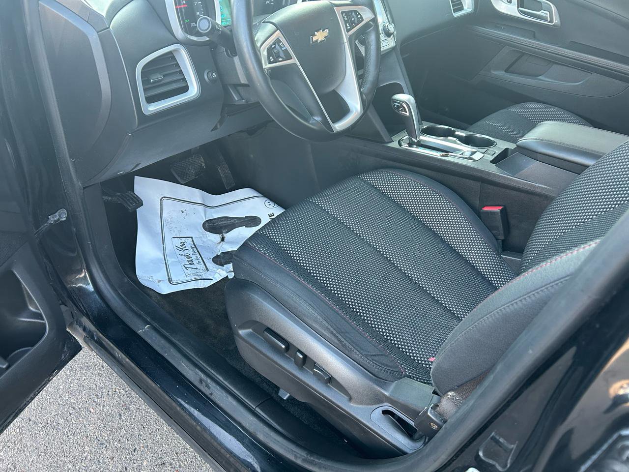 Used 2015 Chevrolet Equinox LT w/ Driver Convenience Package image 10