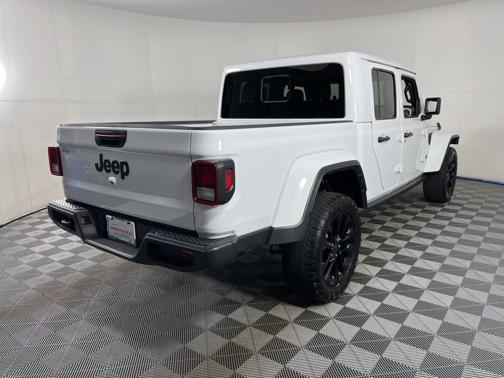 Used 2024 Jeep Gladiator Sport image 12