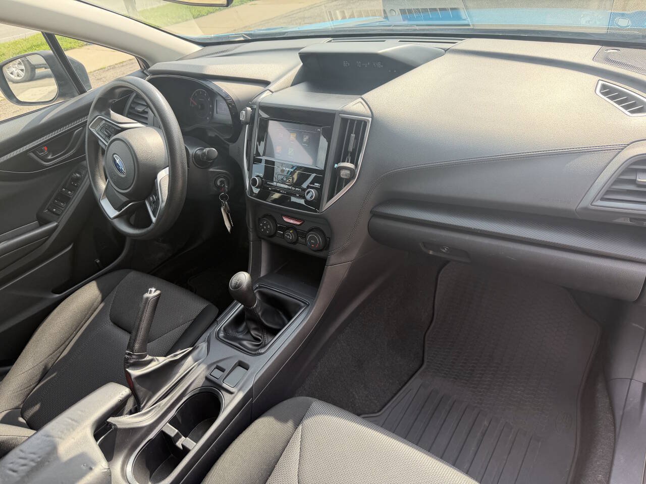 Used 2017 Subaru Impreza 2.0i AWD/4WD image 29