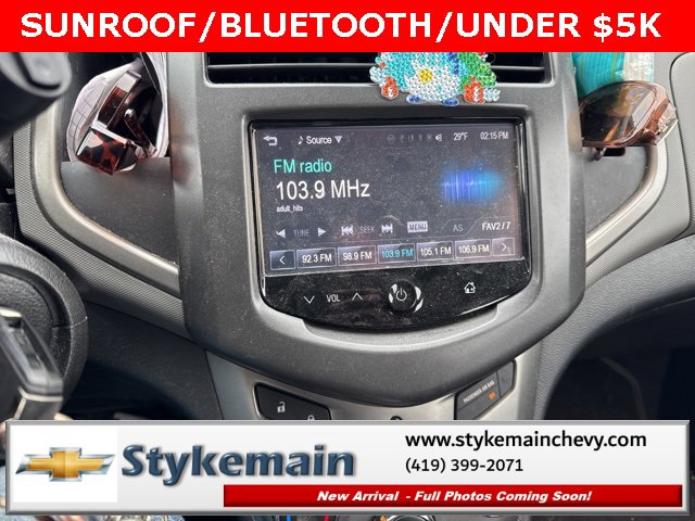 Used 2015 Chevrolet Sonic LT image 19