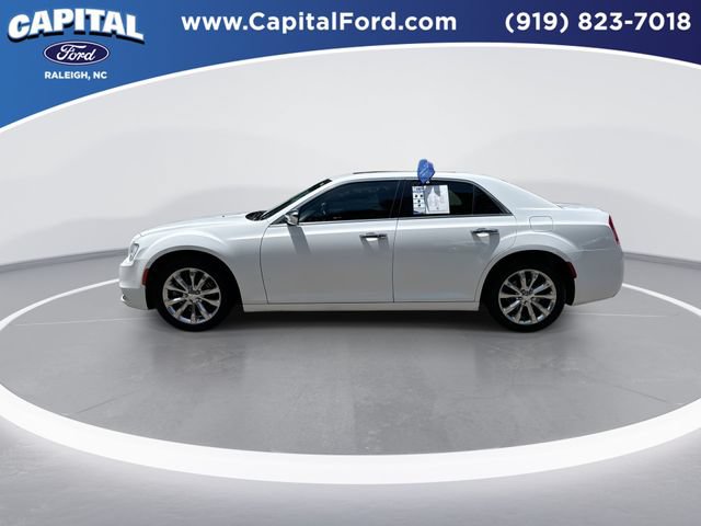 Used 2018 Chrysler 300 Limited w/ Safetytec Plus Group AWD/4WD image 5