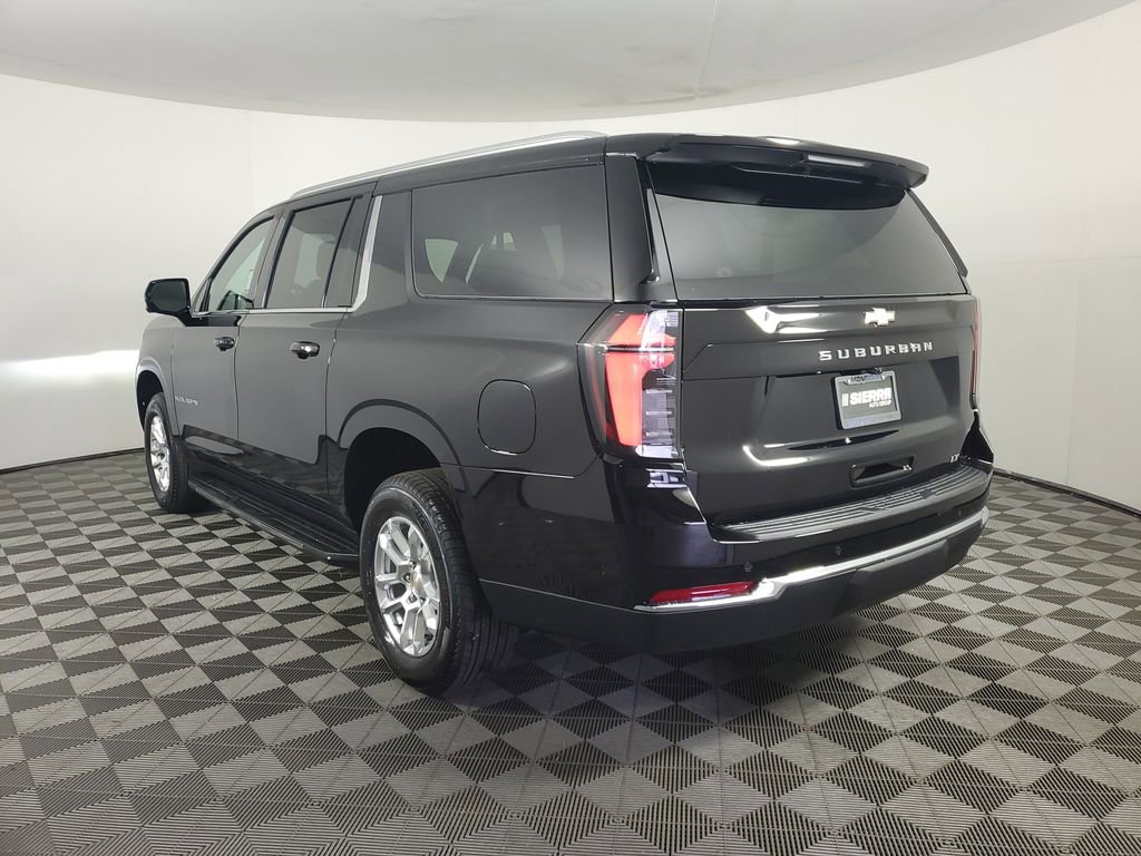 New 2026 Chevrolet Suburban LT image 6