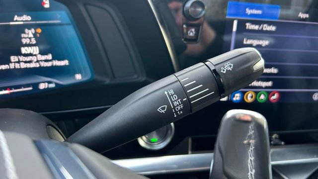 Used 2023 Chevrolet Corvette Stingray Premium Conv w/ Z51 Performance Package image 24