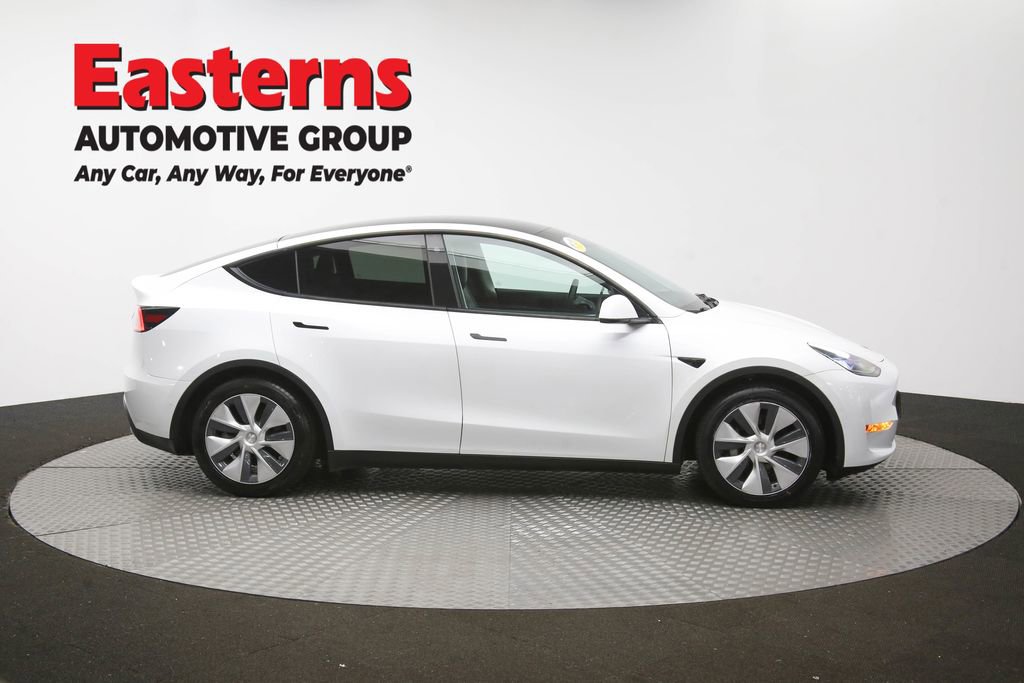 Used 2022 Tesla Model Y Long Range AWD/4WD image 40