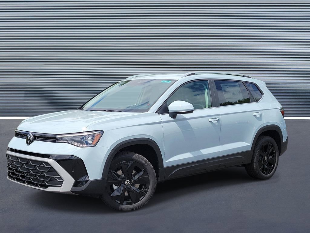 New 2026 Volkswagen Taos SE image 1