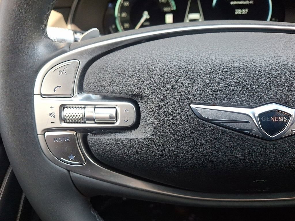 Used 2024 Genesis GV80 2.5T w/ Prestige Package image 17