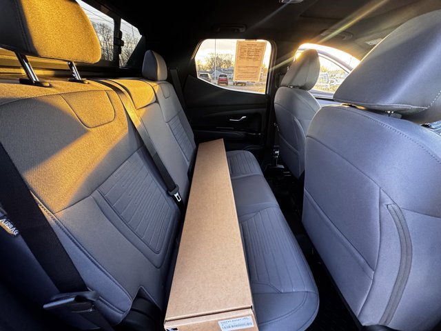 Used 2024 Hyundai Santa Cruz SEL w/ Activity Package image 10