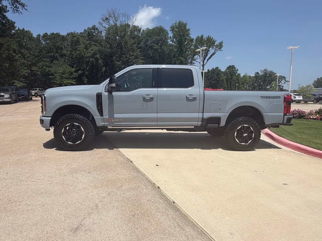 New 2026 Ford F250 Platinum w/ Tremor Off-Road Package AWD/4WD image 2