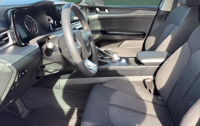 Used 2023 Kia K5 LXS FWD image 17