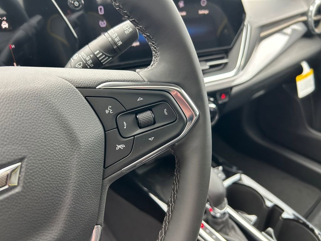 New 2026 Chevrolet Trax ACTIV w/ Sunroof Package FWD image 19