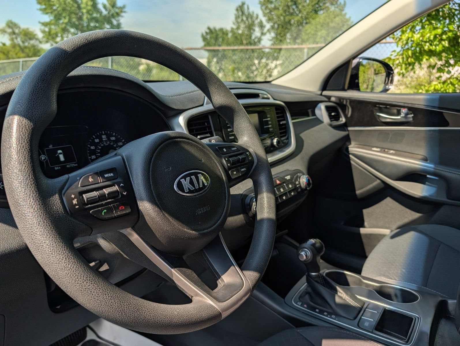 Used 2017 Kia Sorento FWD image 23
