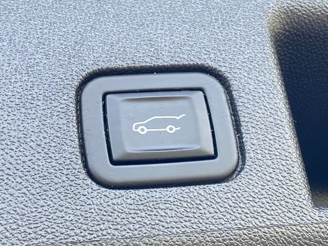 Used 2023 Chevrolet Equinox LT FWD image 19