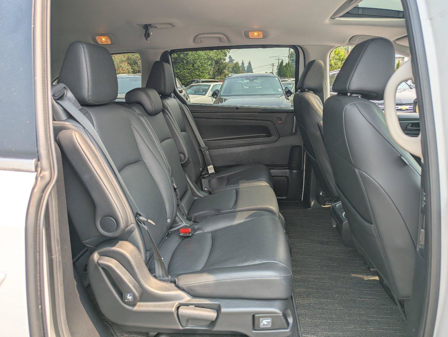 Used 2025 Honda Odyssey EX-L image 39