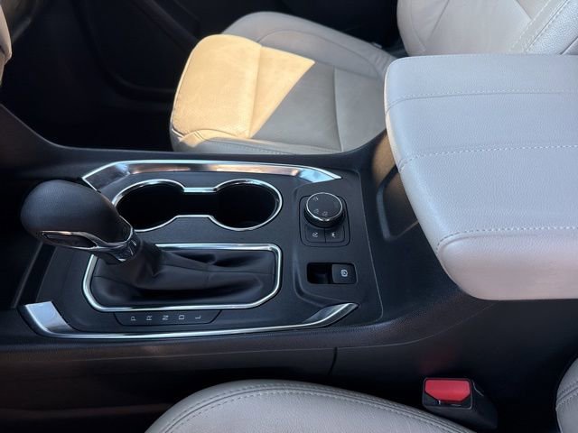 Used 2023 Chevrolet Traverse LS w/ Safety Package image 20