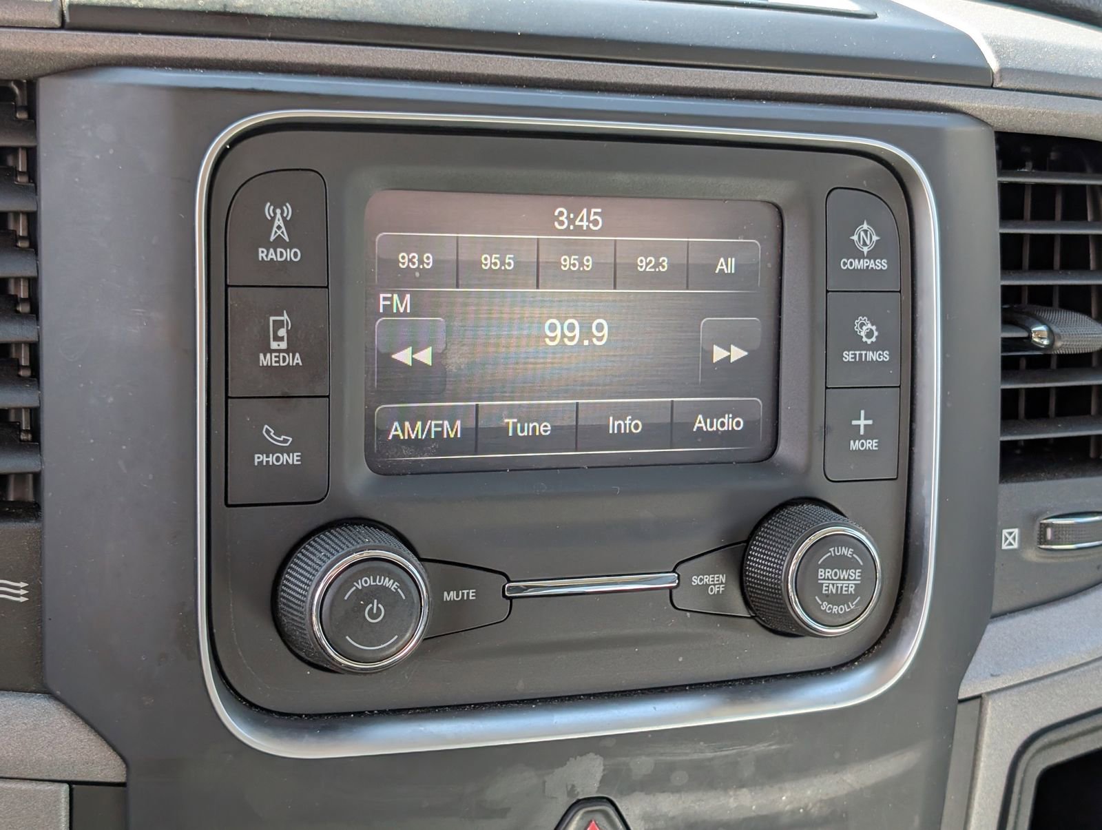 Used 2022 RAM 1500 Tradesman image 24