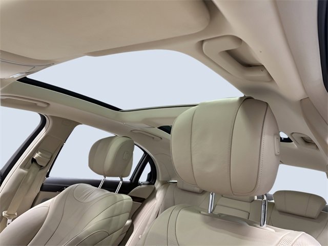 Used 2014 Mercedes-Benz S 550 Sedan image 28