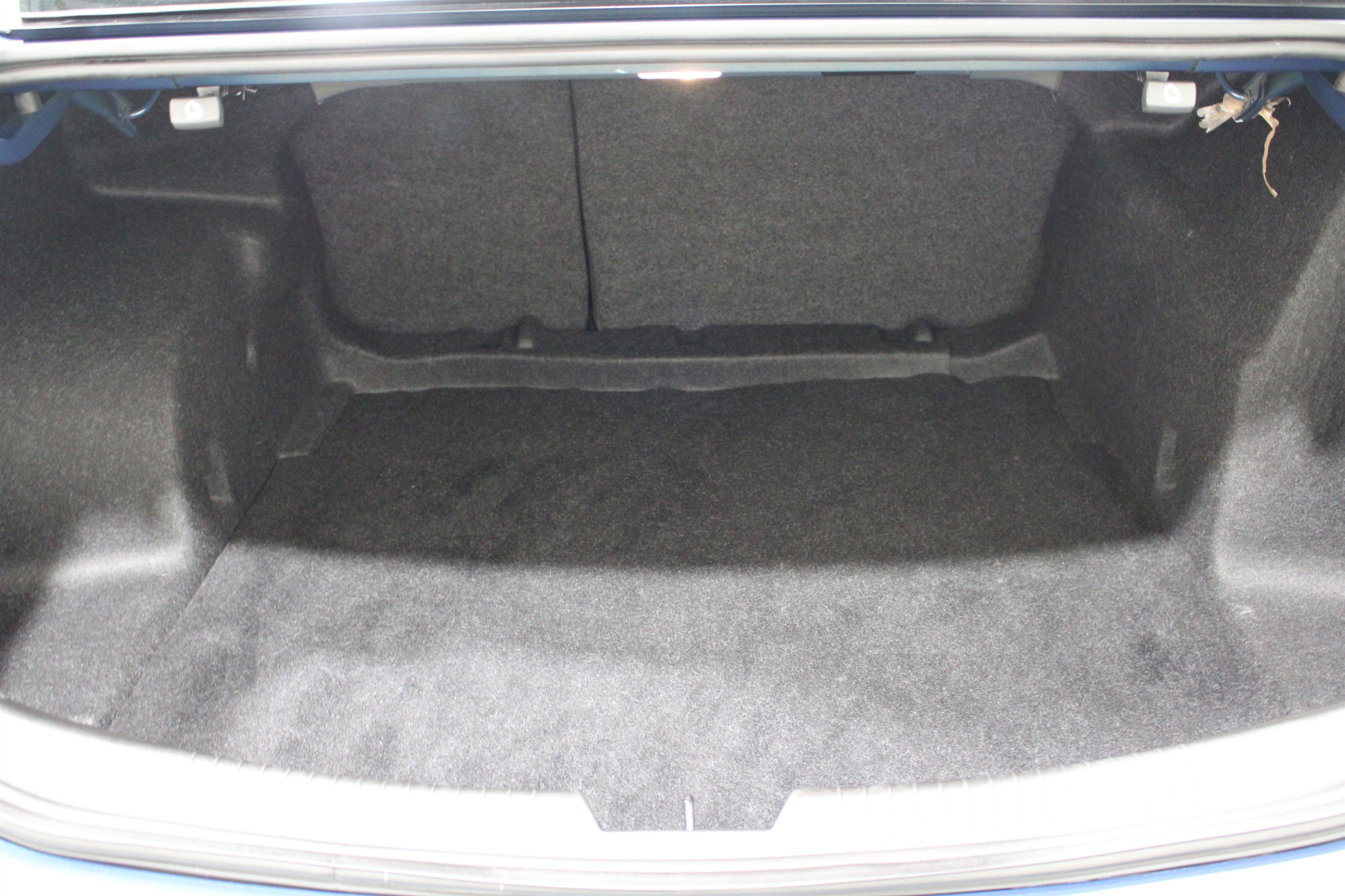 Used 2025 Chevrolet Malibu LS image 23