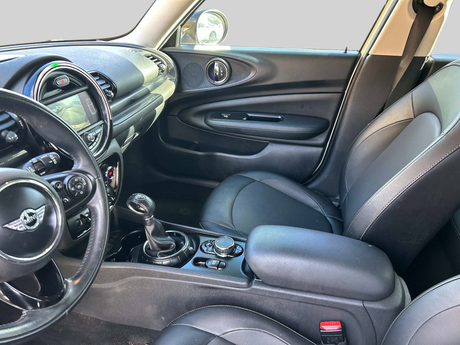 Used 2016 MINI Cooper Clubman image 21