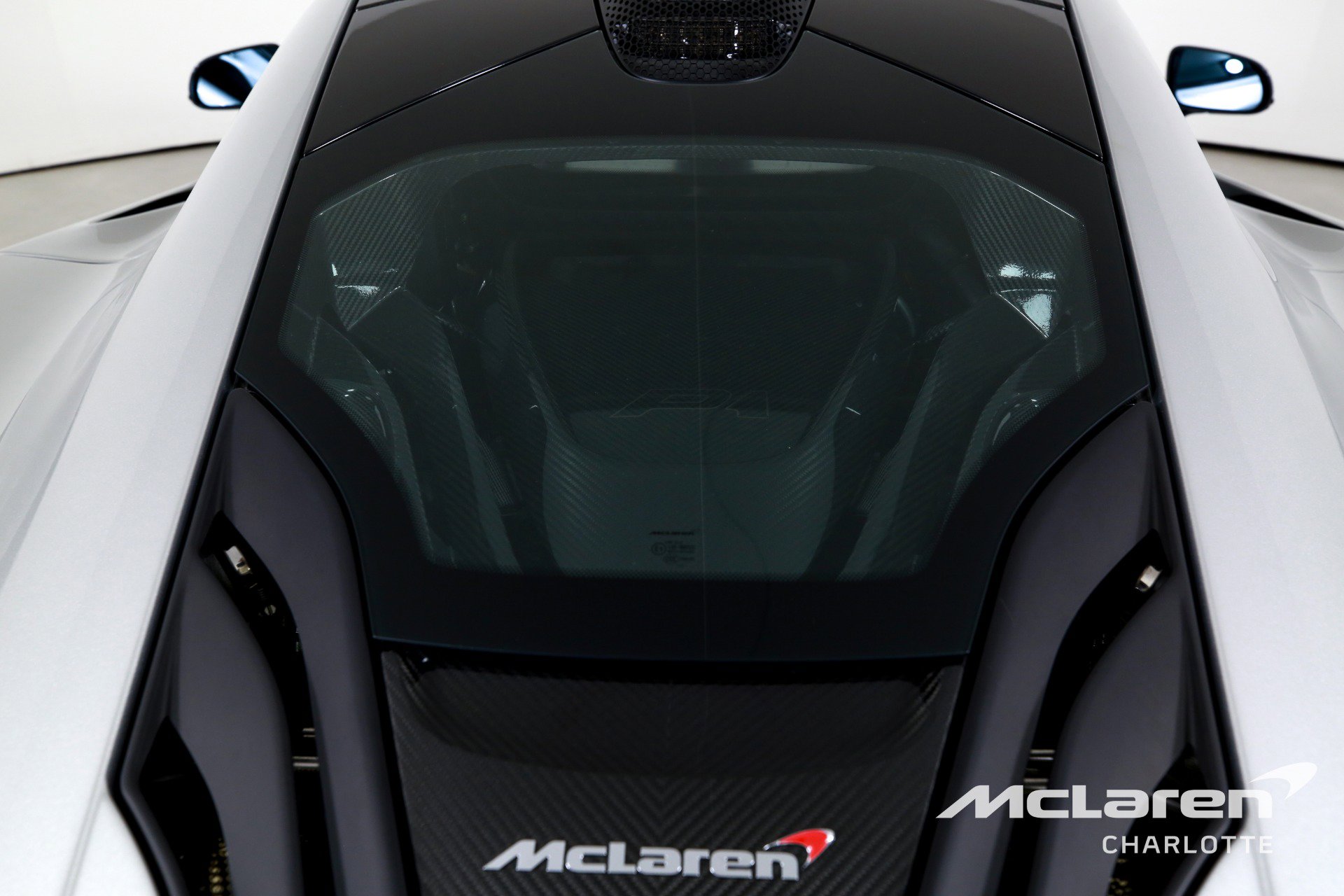 Used 2015 McLaren P1 image 28