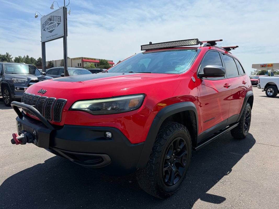 Used 2019 Jeep Cherokee Trailhawk w/ Trailer Tow Group image 7