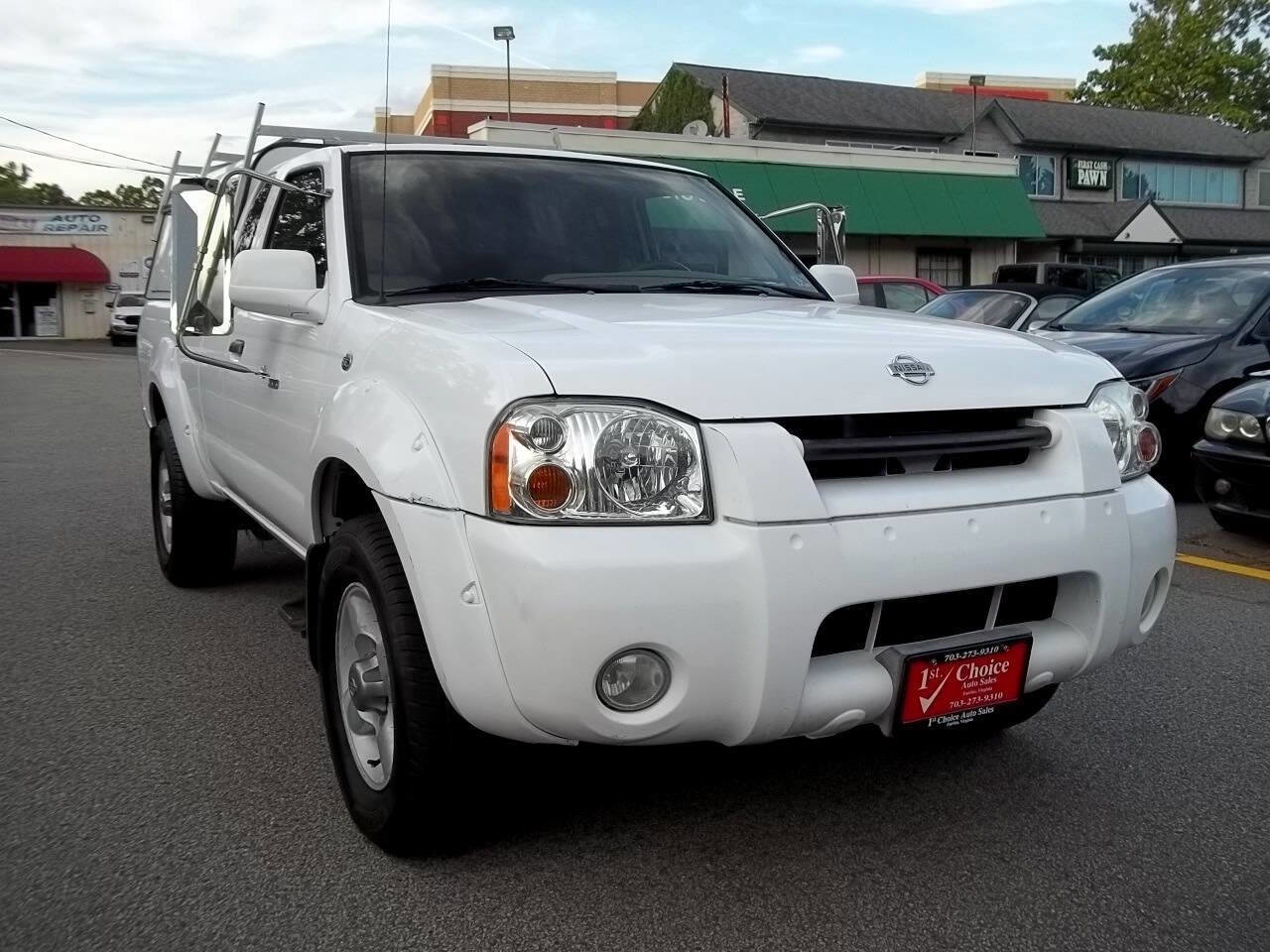 Used 2001 Nissan Frontier SE Desert Runner image 4