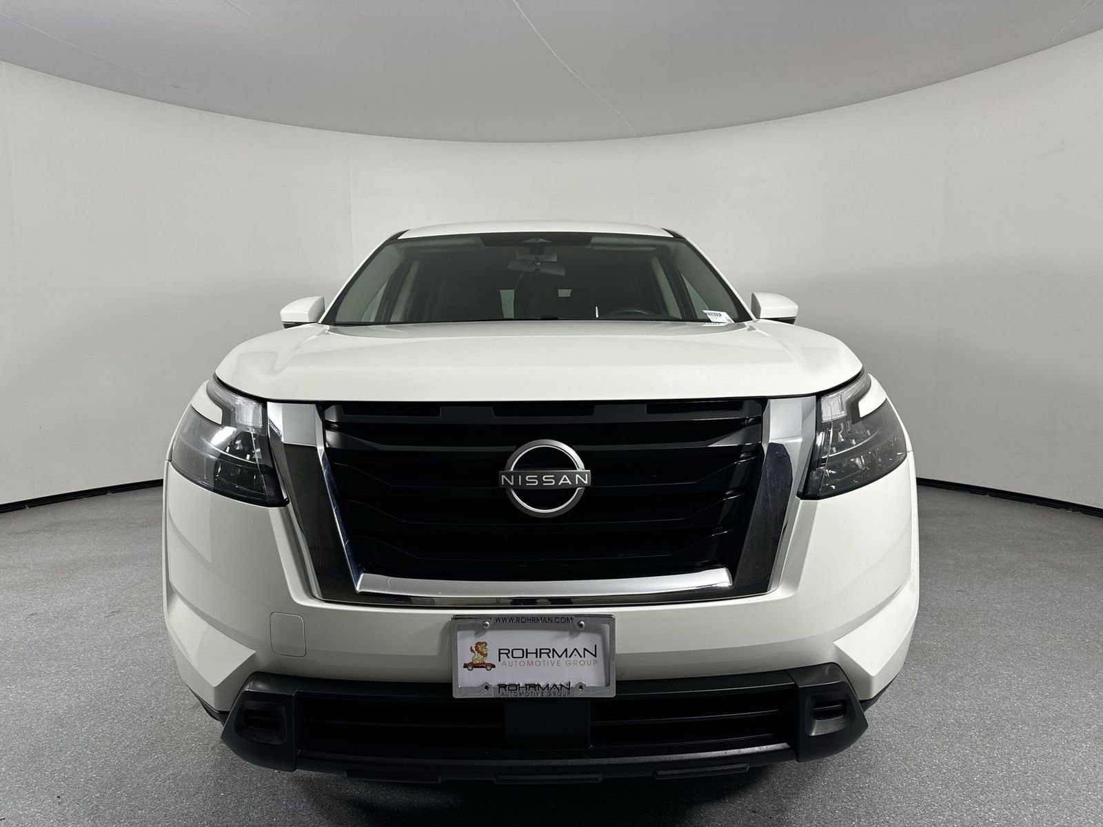 Certified 2025 Nissan Pathfinder SV image 27