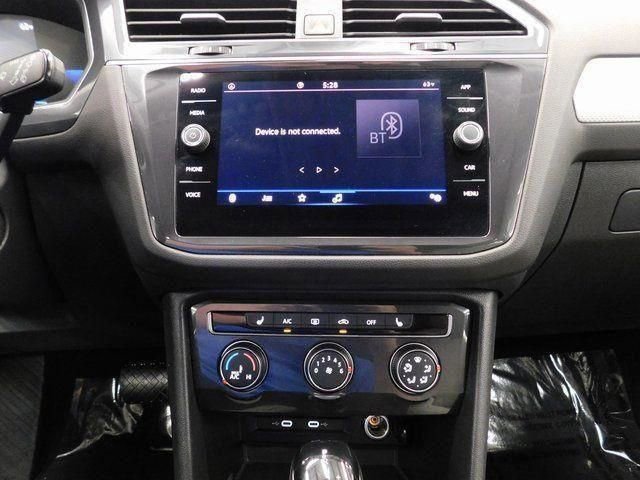 Used 2024 Volkswagen Tiguan S image 42