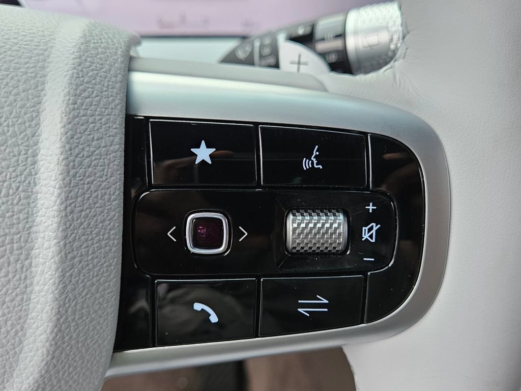 New 2026 Genesis GV70 2.5T Advanced AWD/4WD image 23