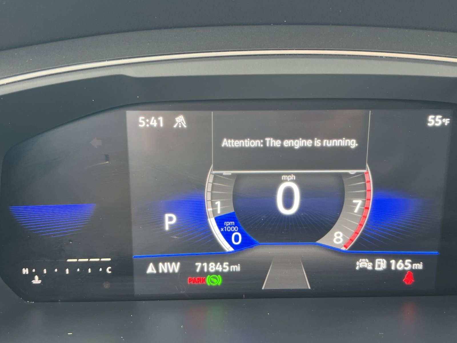 Used 2022 Volkswagen Tiguan SE w/ Panoramic Sunroof Package image 16